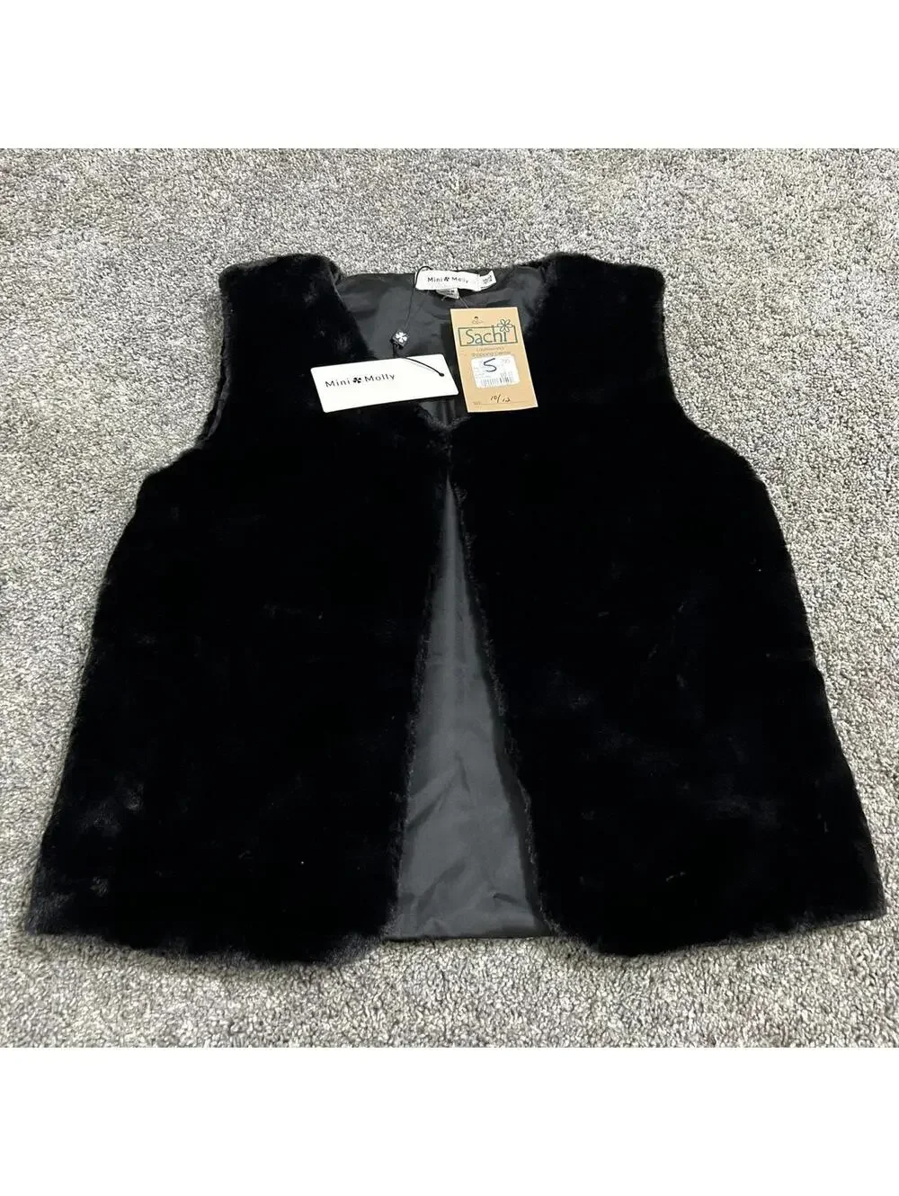 Mini Molly Girl's Youth Black Faux Fur Vest size 10/12 NWT